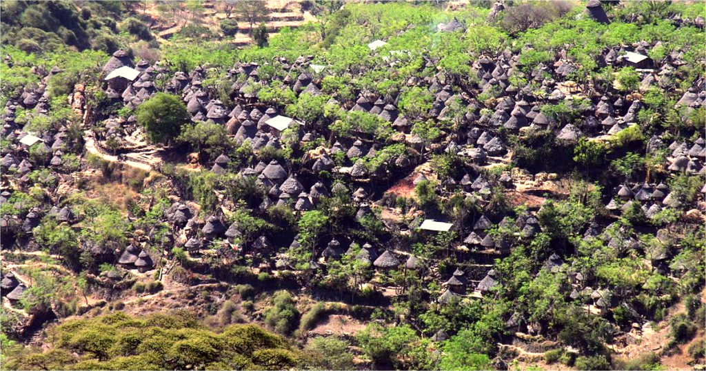 Konso tribe in Ethiopia — UNESCO World Heritage terraces, wooden statues, and agricultural traditions